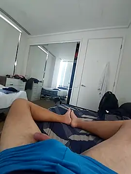 khriztiam  online show from March 5, 2026, 6:54 am