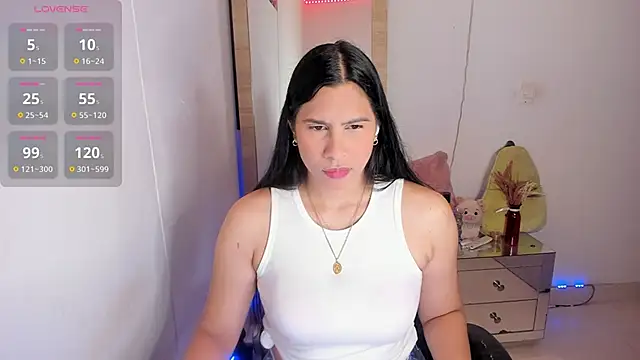 Snapshot of hellensexy chatting on February 8, 2026, 4:37 pm hellensexy online show from February 8, 2026, 4:37 pm