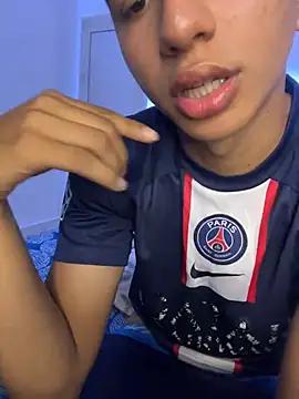 Leonarrrd 01 online show from February 22, 2025, 3:12 am