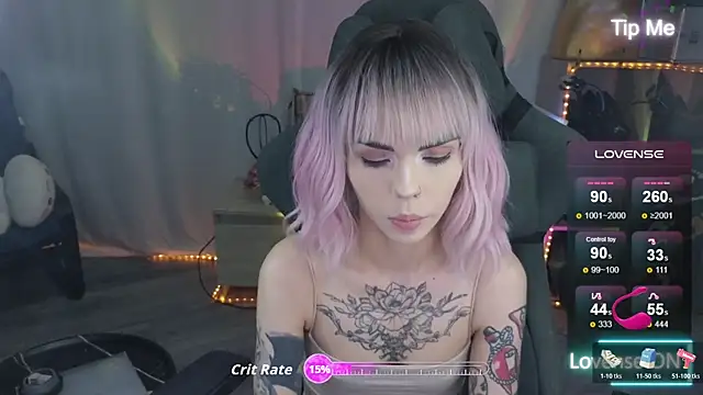 Kerry Kirk online show from November 24, 2025, 10:32 pm