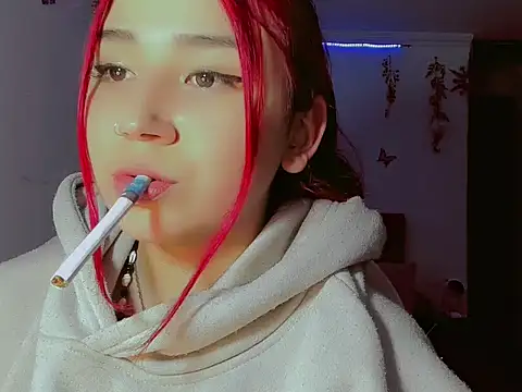 madisonx17 online show from September 30, 2025, 12:16 am