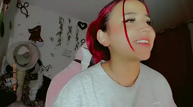 madisonx17 online show from January 5, 2025, 1:24 am