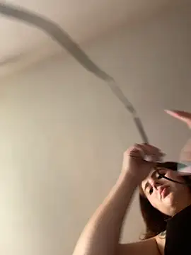 ValerieHilton online show from March 16, 2025, 8:21 pm