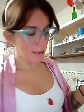 Luna-e-Franco1 online show from March 16, 2025, 12:12 am