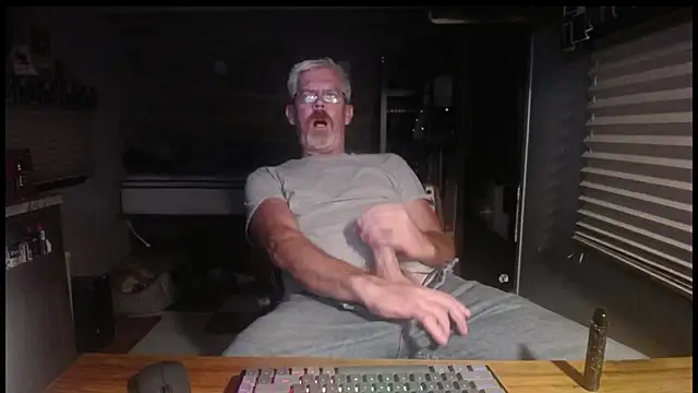 Di9ital069 online show from October 6, 2025, 4:35 am