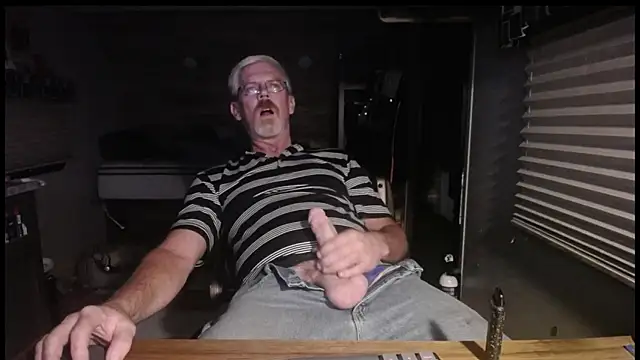 Di9ital069 online show from October 18, 2025, 3:52 am