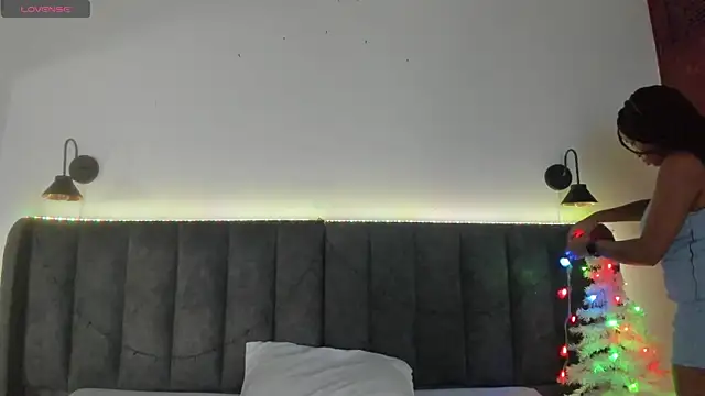 Martina jackson 15 online show from November 28, 2025, 7:58 pm