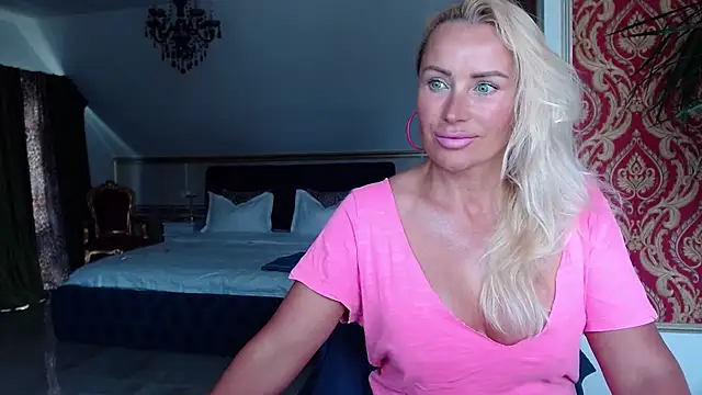 Snapshot of eyesangel22 chatting on September 12, 2025, 10:26 am eyesangel22 online show from September 12, 2025, 10:26 am