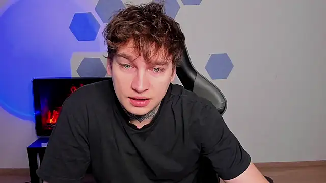 Chris Tyson online show from November 13, 2025, 10:19 am