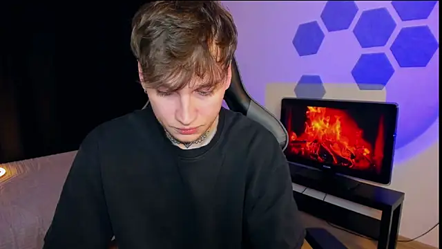 Chris Tyson online show from February 7, 2025, 12:42 am