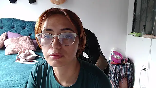 Kate lorens9 online show from May 19, 2026, 2:57 pm