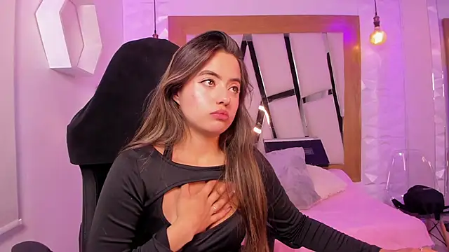 ary cooper  online show from December 15, 2025, 3:40 pm