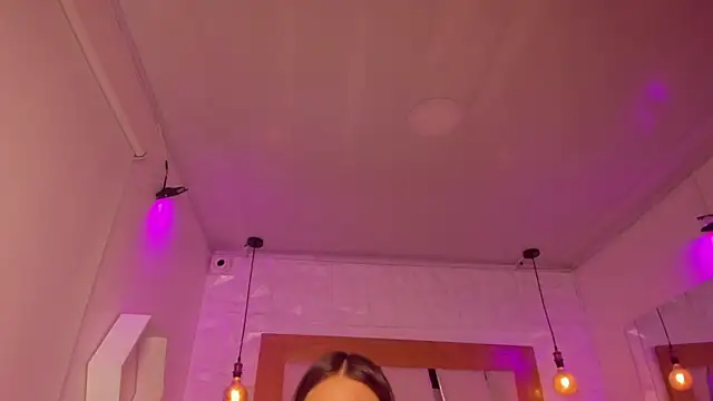 ary cooper  online show from December 18, 2025, 12:42 pm