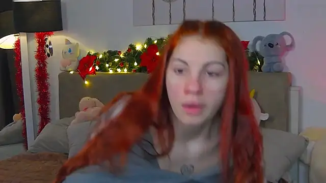 CassKiera online show from December 21, 2025, 7:54 am