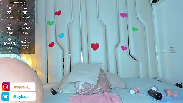 Evashayk  online show from February 20, 2025, 2:40 am