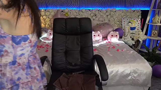 Snapshot of IsabellaFoxyy chatting on March 14, 2026, 1:50 pm IsabellaFoxyy online show from March 14, 2026, 1:50 pm