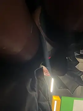 eveangelll online show from December 1, 2025, 8:15 am