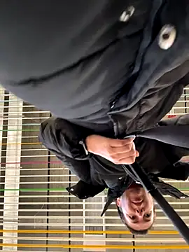 eveangelll online show from October 16, 2025, 7:05 am