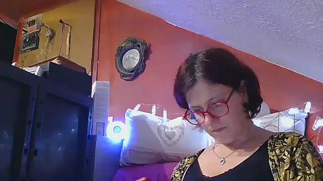 lanax online show from November 7, 2025, 1:15 pm