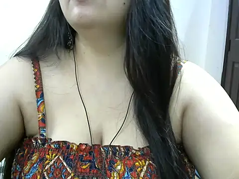 Shruti 139 online show from July 28, 2026, 8:52 pm