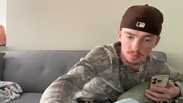 younghungginger online show from November 13, 2025, 9:08 pm