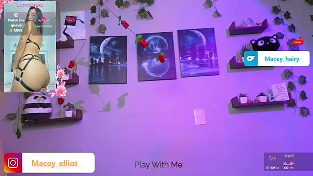 macey elliot  online show from March 12, 2025, 9:35 pm