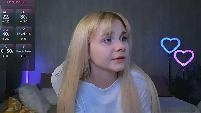 Britney Lynch online show from March 19, 2025, 7:49 pm