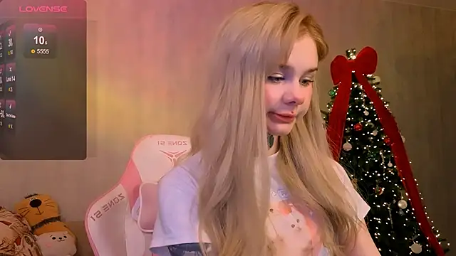 Britney Lynch online show from January 11, 2026, 8:05 pm