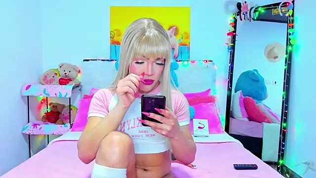 Candy Candy   online show from September 28, 2025, 1:56 am