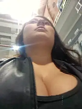 Celeem  online show from February 18, 2026, 12:52 am