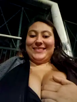 Celeem  online show from November 27, 2025, 4:02 am