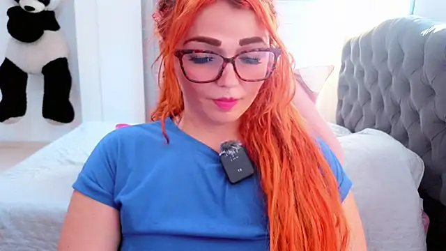 Alexatexa2929 online show from November 18, 2025, 8:12 pm