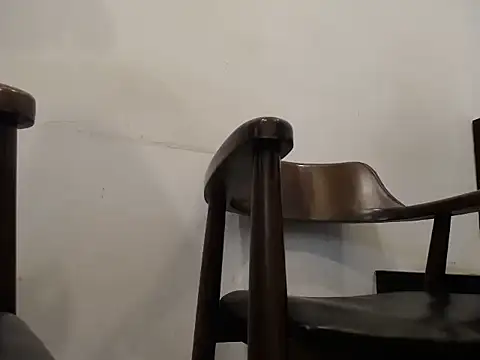 Snapshot of Fiola-Ly chatting on February 12, 2026, 11:32 am Fiola-Ly online show from February 12, 2026, 11:32 am