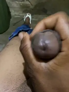 Snapshot of s1437jdjjddjjshbx chatting on March 17, 2025, 9:01 am s1437jdjjddjjshbx online show from March 17, 2025, 9:01 am