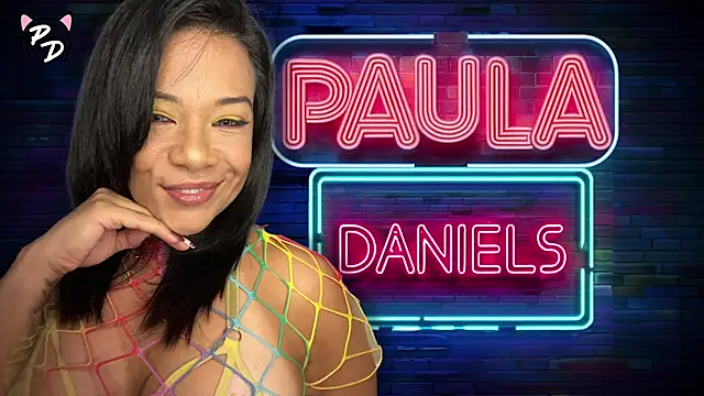 paula daniela1 online show from November 3, 2025, 8:01 pm