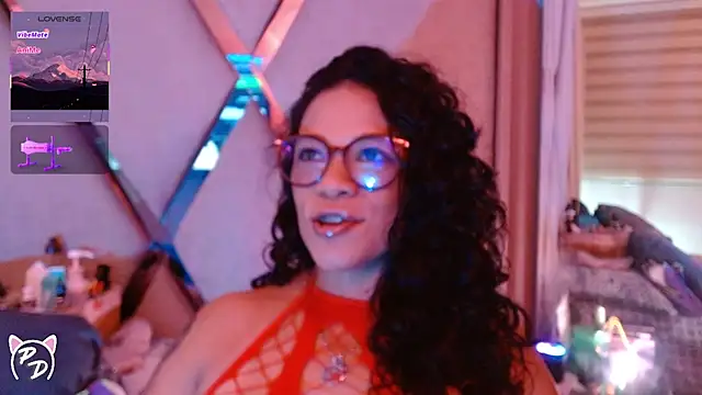 Snapshot of paula_daniela1 chatting on July 7, 2026, 11:52 pm paula daniela1 online show from July 7, 2026, 11:52 pm