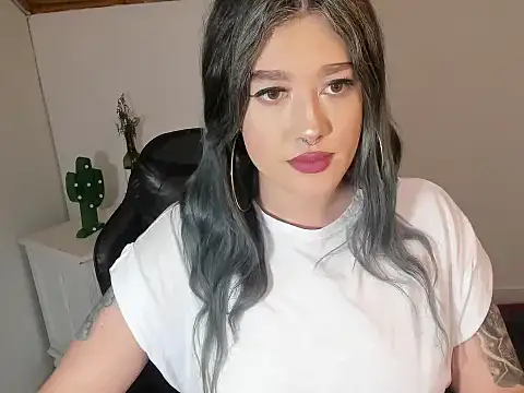 kat apple online show from October 8, 2025, 7:47 pm