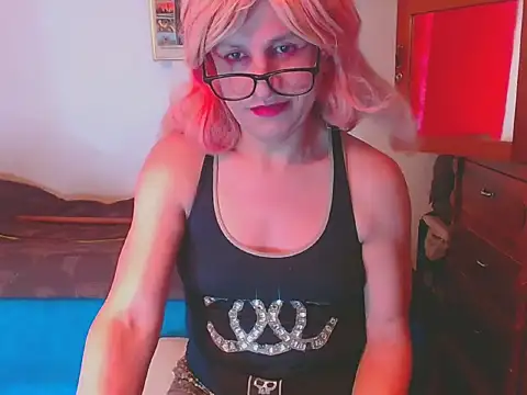 Snapshot of LorenJade chatting on February 13, 2026, 7:52 am LorenJade online show from February 13, 2026, 7:52 am