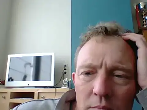 bertolini online show from March 18, 2025, 1:55 pm