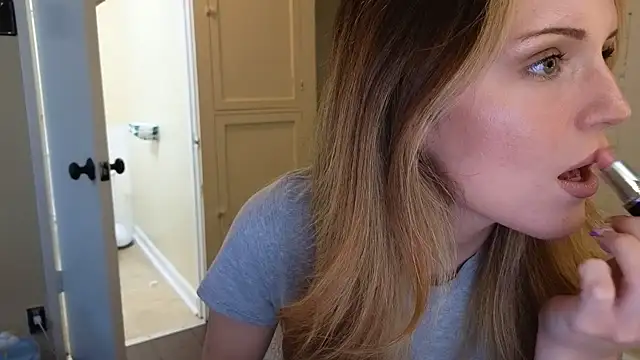 sexylilly69 online show from April 1, 2026, 11:34 pm