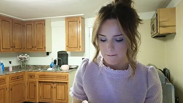 Snapshot of sexylilly69 chatting on February 18, 2026, 11:34 pm sexylilly69 online show from February 18, 2026, 11:34 pm