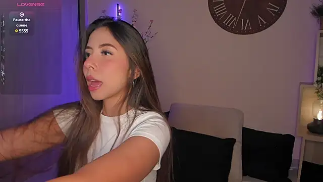 LiaCromwell online show from February 1, 2025, 12:51 am