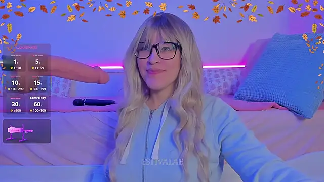 estivalae online show from October 20, 2025, 3:19 am