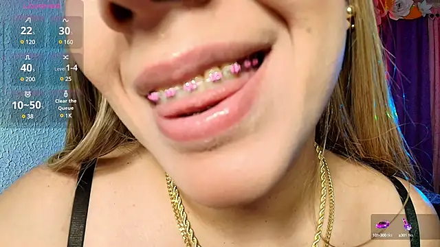 leahtemptation3 online show from January 18, 2025, 10:06 am