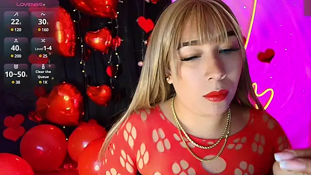 leahtemptation3 online show from February 14, 2025, 5:19 am