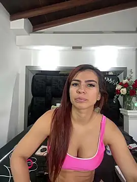 Snapshot of Arianna_Jones1 chatting on June 2, 2026, 3:17 am Arianna Jones1 online show from June 2, 2026, 3:17 am