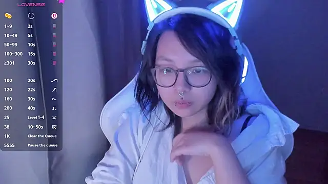 maydaykimmy online show from March 31, 2026, 8:44 pm