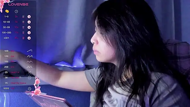 maydaykimmy online show from December 8, 2024, 8:25 pm