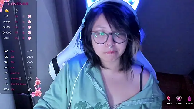 maydaykimmy online show from February 20, 2026, 11:06 pm