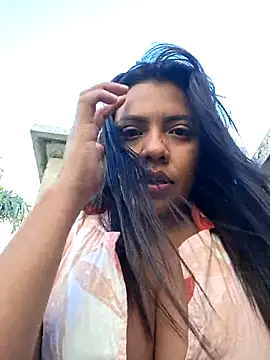 CanelitaPasion online show from March 5, 2026, 9:43 pm